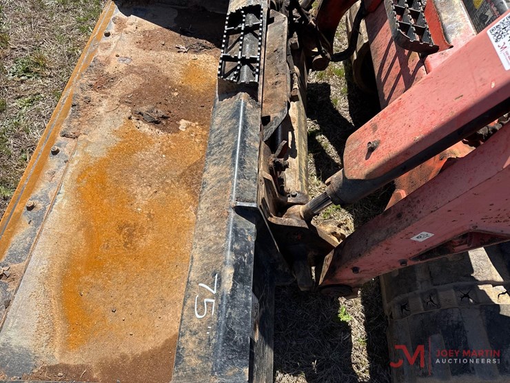 kubota-svl75-2-image-2