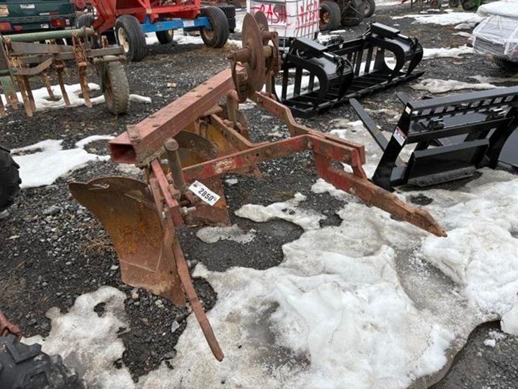 international-311-image-1