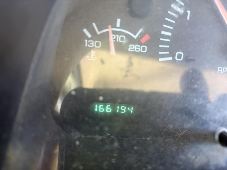 2001-dodge-2500-image-12