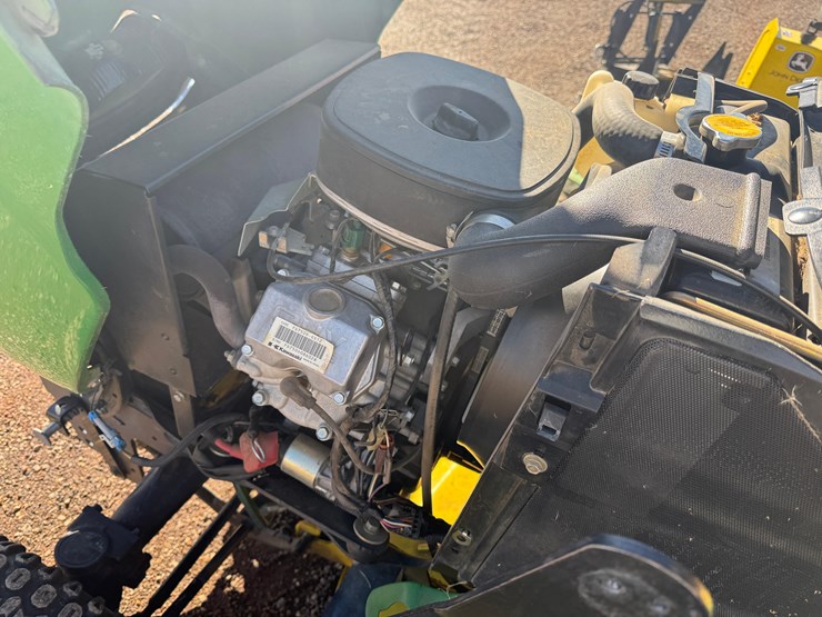 john-deere-x728-image-15