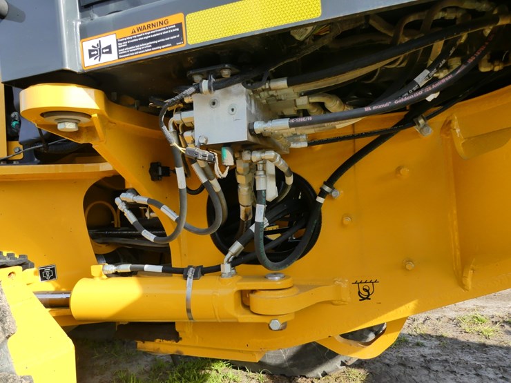 2020-deere-670gp-image-10