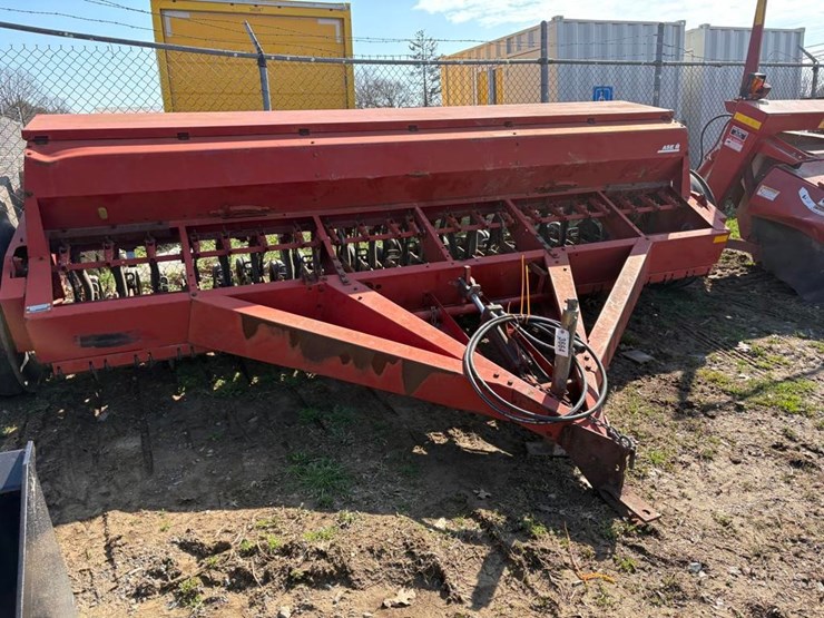 case-ih-5300-image-3