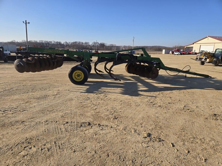 john-deere-510-image-13