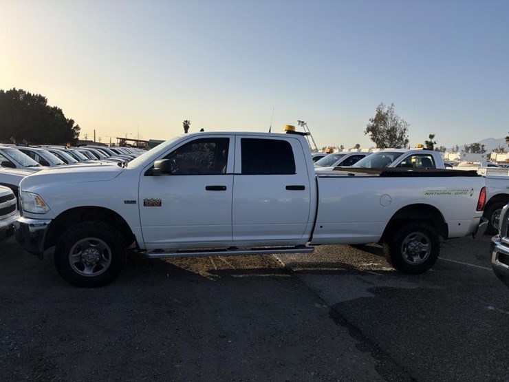 2012-dodge-2500-image-7