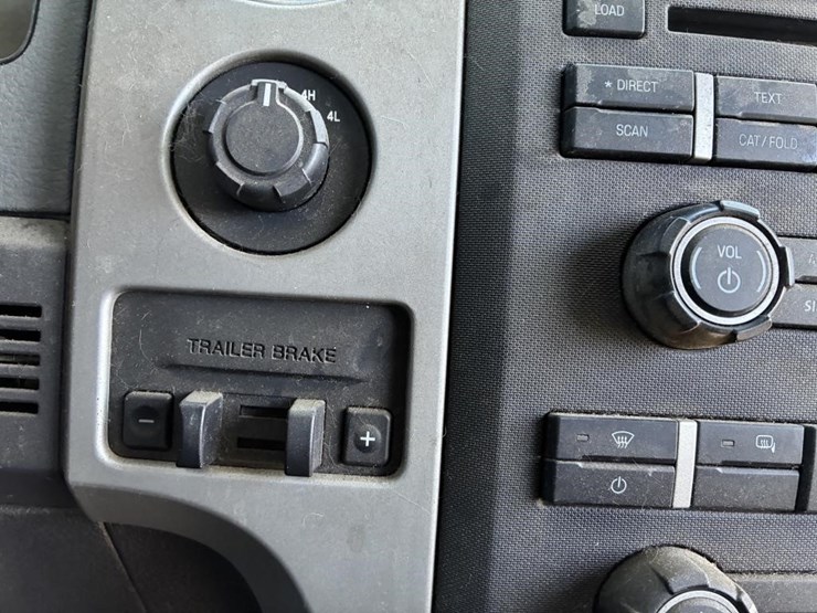 2011-ford-f150-image-12