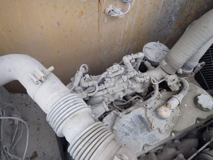 2017-caterpillar-320fl-image-39