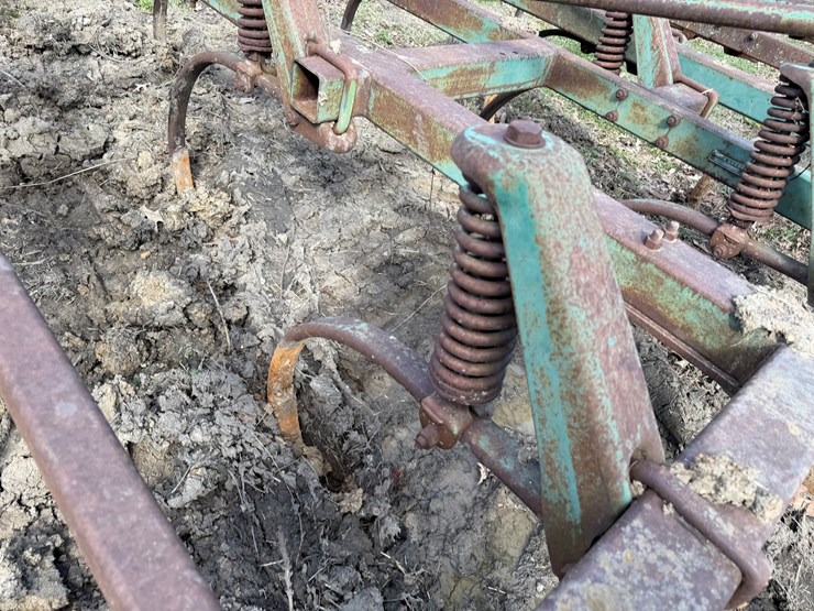 john-deere-17-image-21