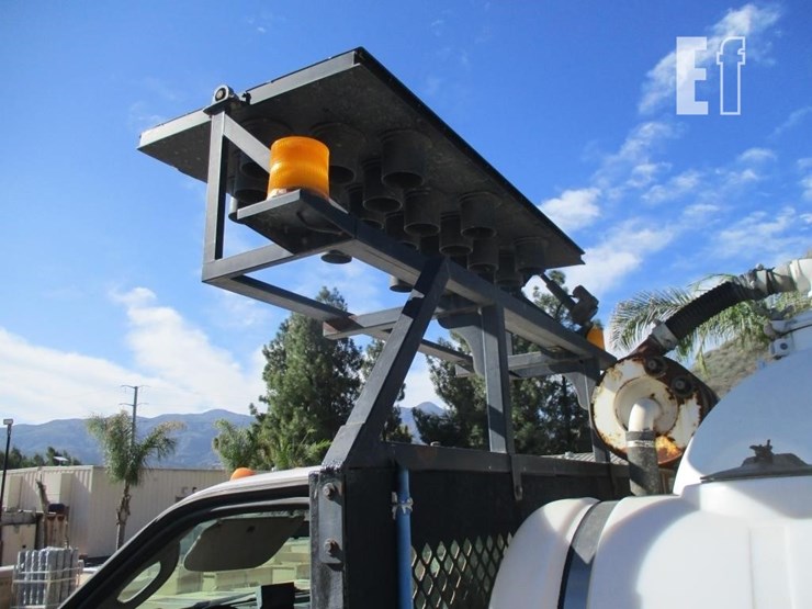 2003-ford-f450-image-13