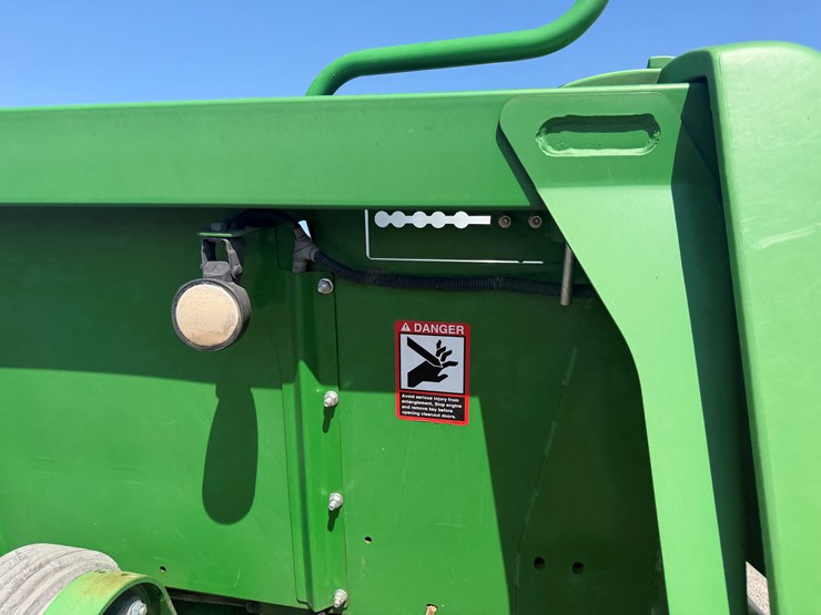 john-deere-608c-image-6