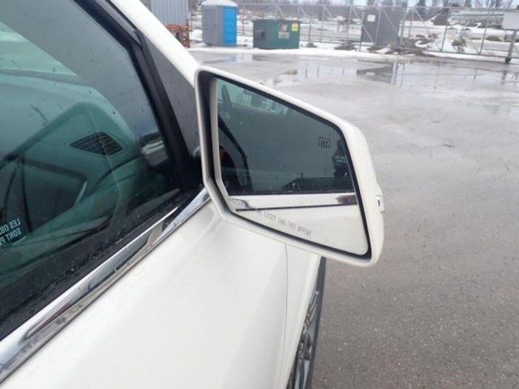 2015-chevrolet-traverse-image-73