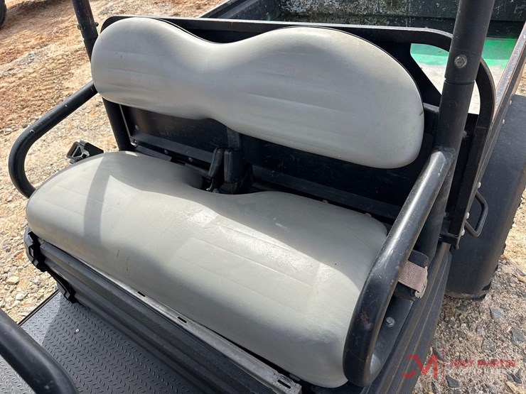 2019-club-car-carryall-1700-image-10