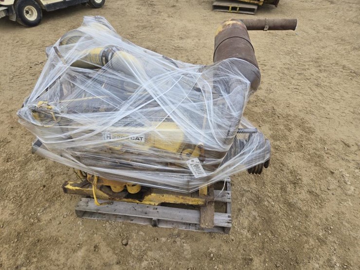 caterpillar-3208-image-1