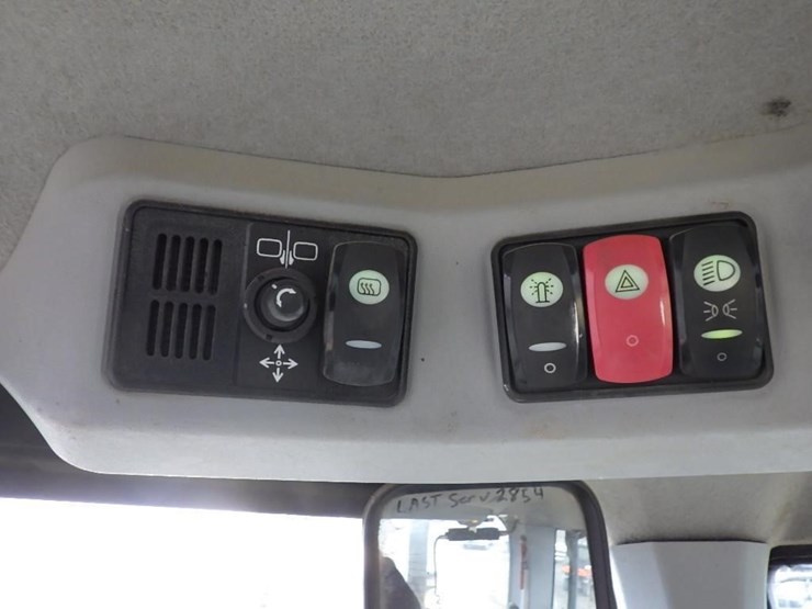 caterpillar-930k-image-37