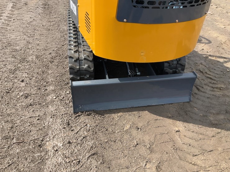 #1206-•-ats-rt12r-mini-excavator-image-12