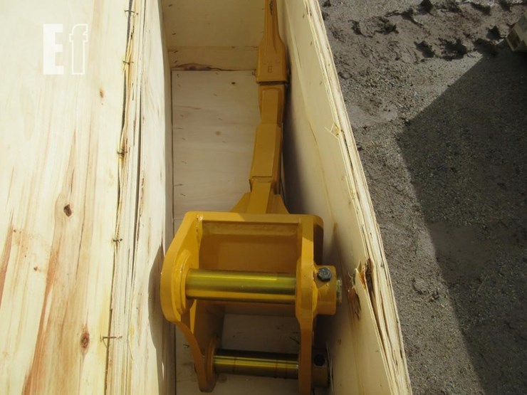 caterpillar-305-image-2