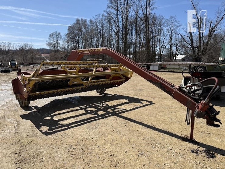 new-holland-499-image-3