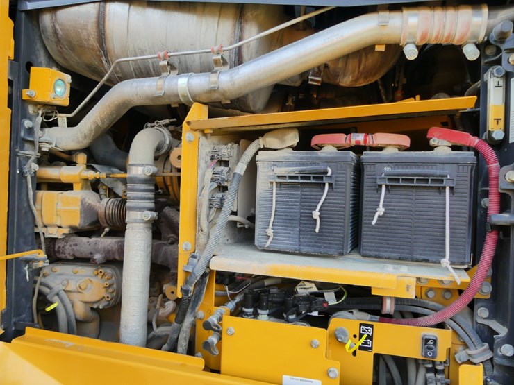 2020-deere-670gp-image-13