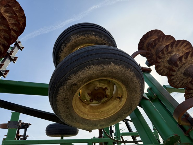 great-plains-3000-image-9