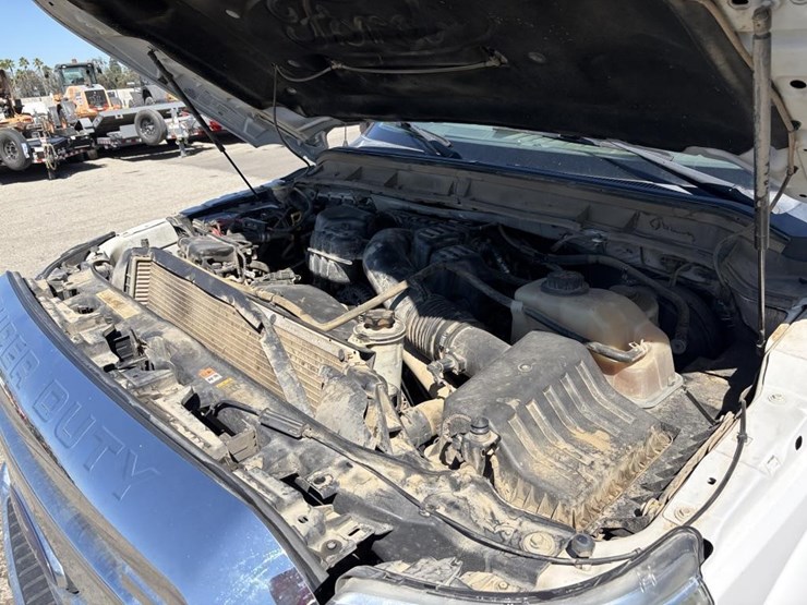 2016-ford-f250-xlt-image-6