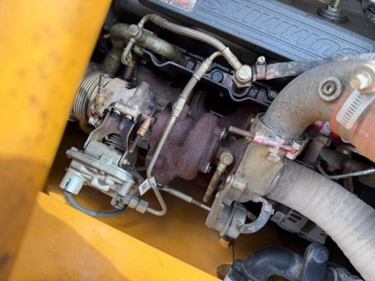 2023-hyundai-hx130a-lcr-image-28