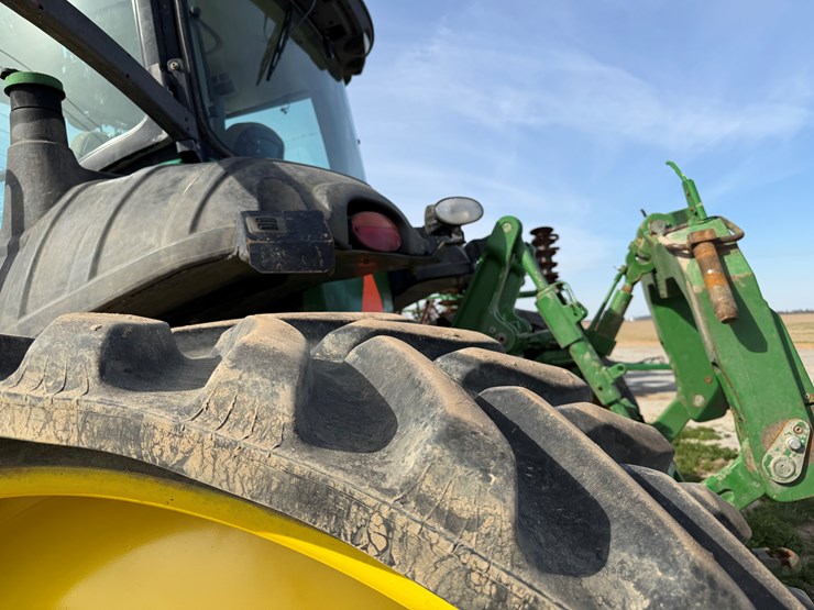 john-deere-8320rt-image-5