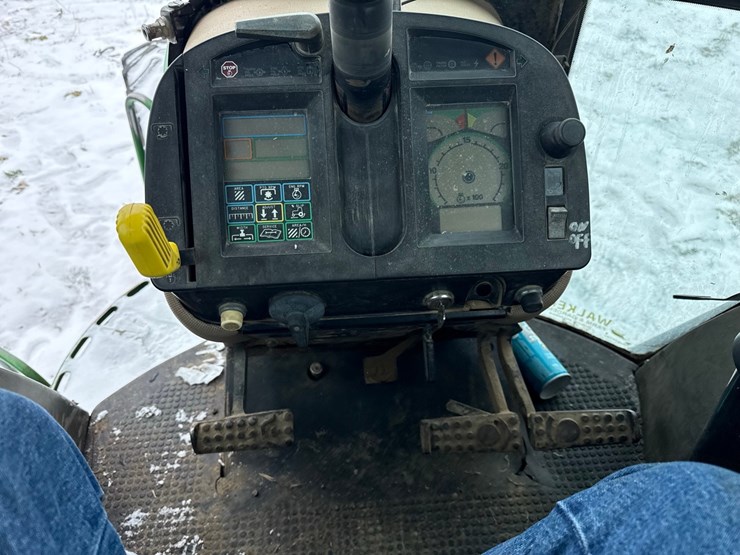 john-deere-4760-image-32