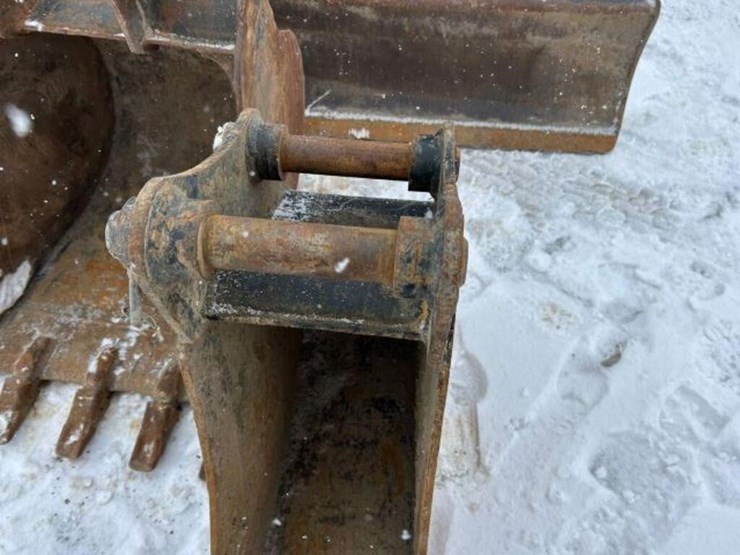 2016-caterpillar-305e-cr-image-56