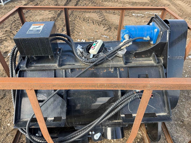 skid-steer-cement-mixer-image-4