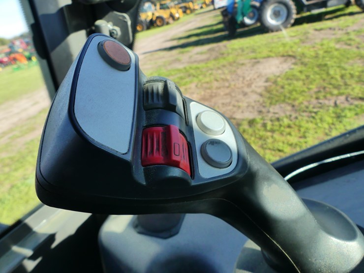 hitachi-zw95-image-14