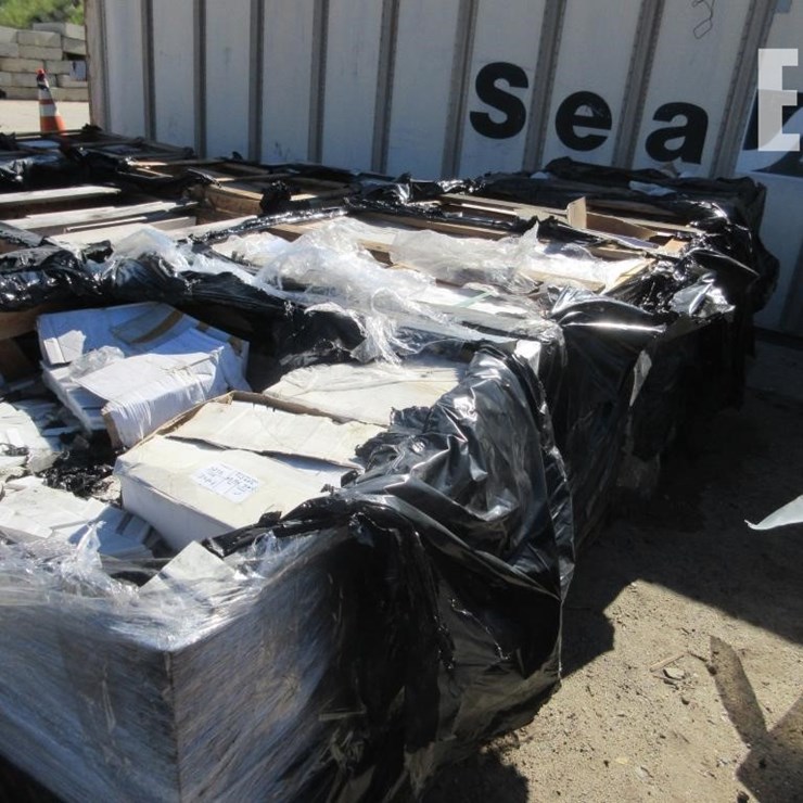 (4) CRATES MISC SIZE TILES