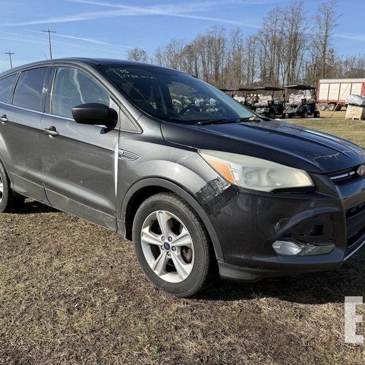 2015 FORD ESCAPE SE