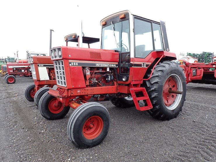 international-986-image-1