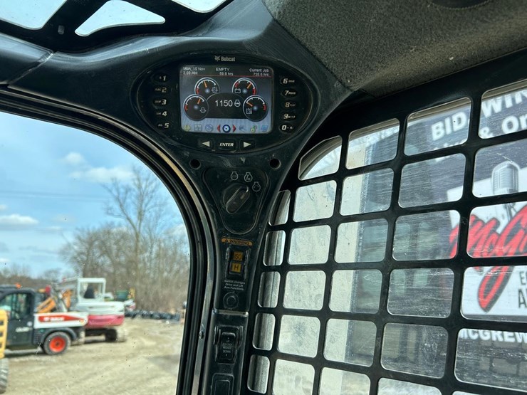 2020-bobcat-s590-image-22
