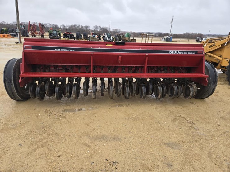 case-ih-5100-image-7