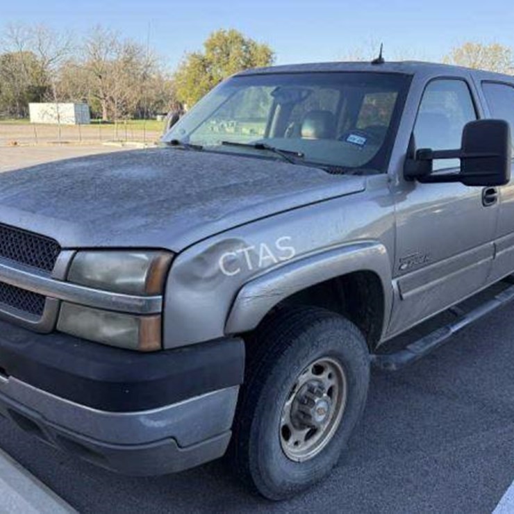 2003 CHEVROLET 2500