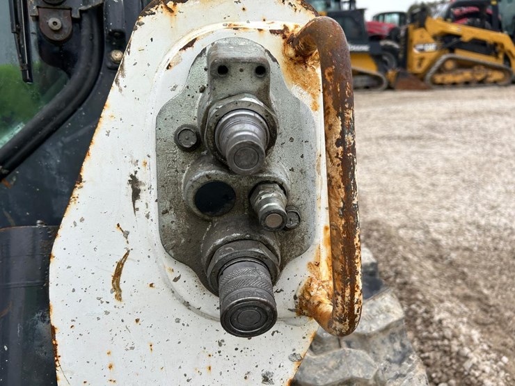 bobcat-s590-image-11