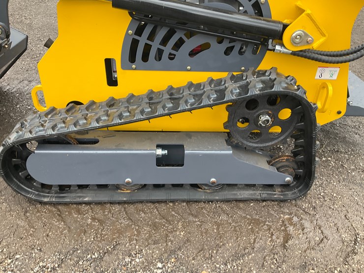 #1022-•-unused-ats-t460-mini-skid-steer-image-8