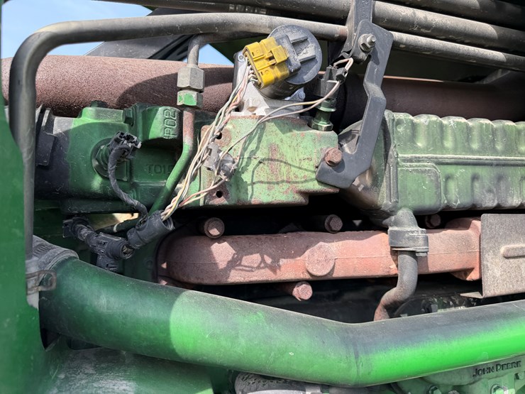 john-deere-8320rt-image-64