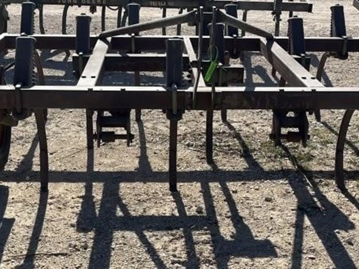 john-deere-1600-image-1