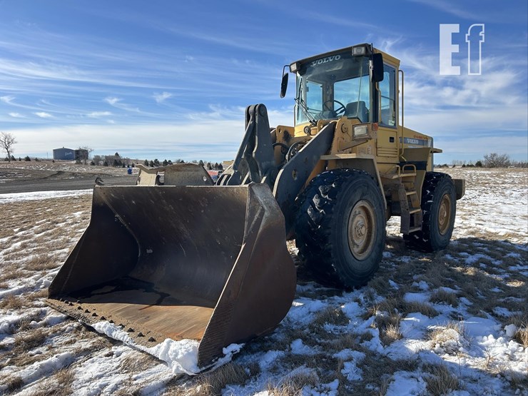 1997-volvo-l90c-image-1