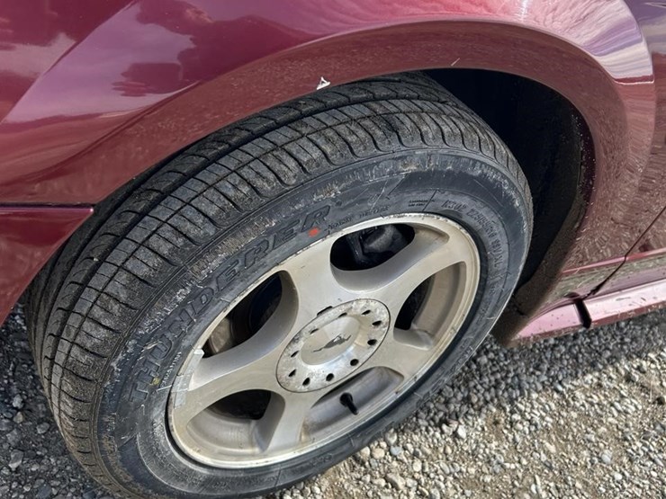 2004-ford-mustang-image-18