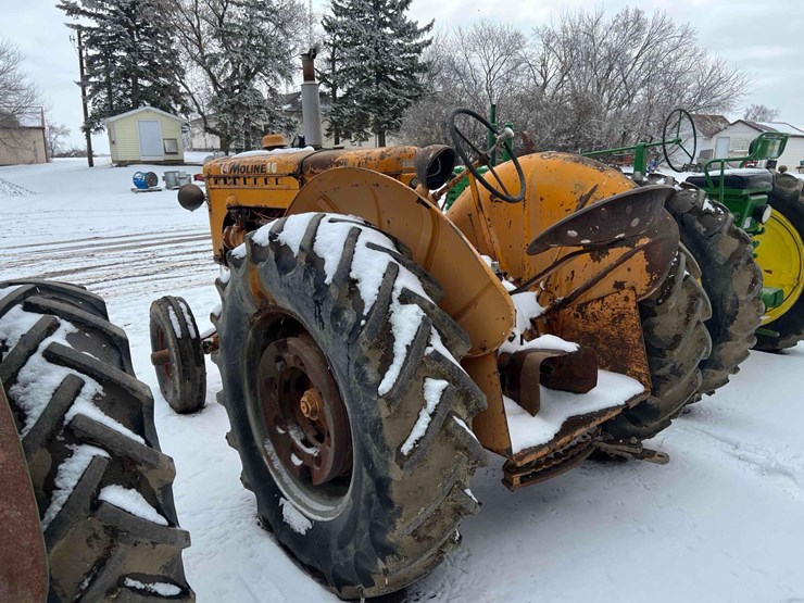 minneapolis-moline-tractor-image-19