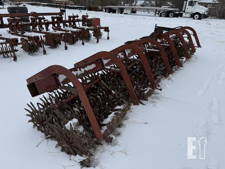 international-300-image-3