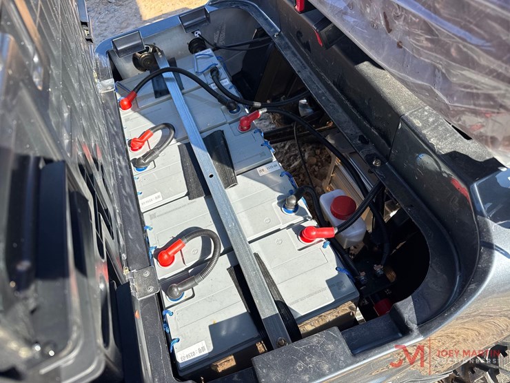 new-sdlanch-sdlgc80-golf-cart-image-10