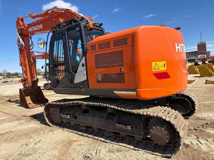 2020-hitachi-zx225usrk-image-6