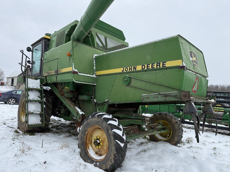 john-deere-7720-image-6