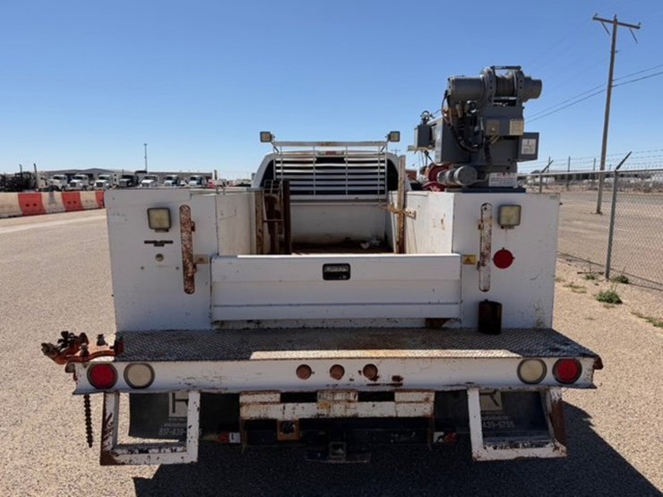 2013-ford-f350-image-9