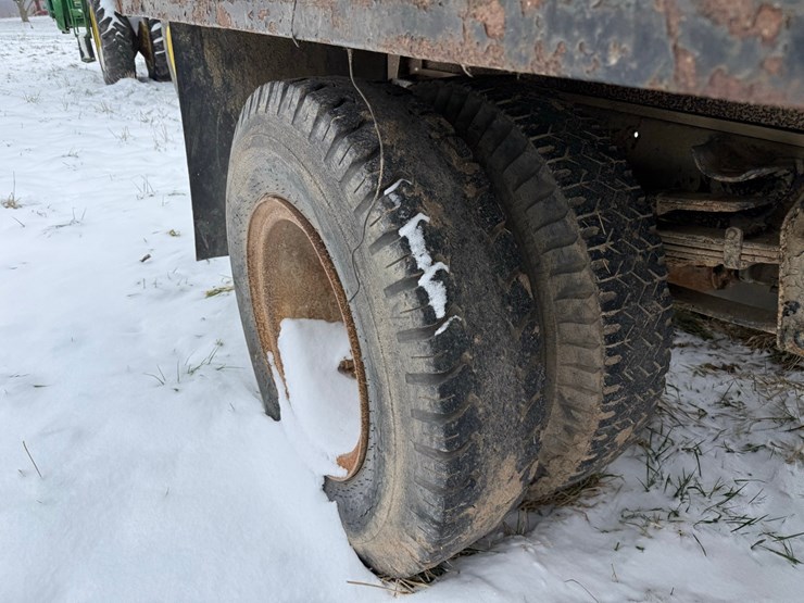 1965-dodge-600-image-17