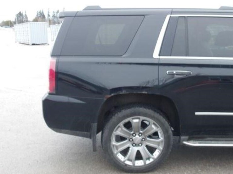 2016-gmc-yukon-denali-image-76