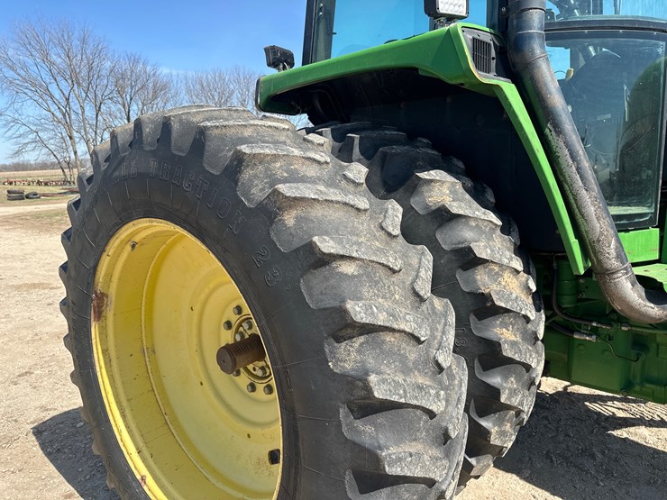 1993-john-deere-4960-image-22